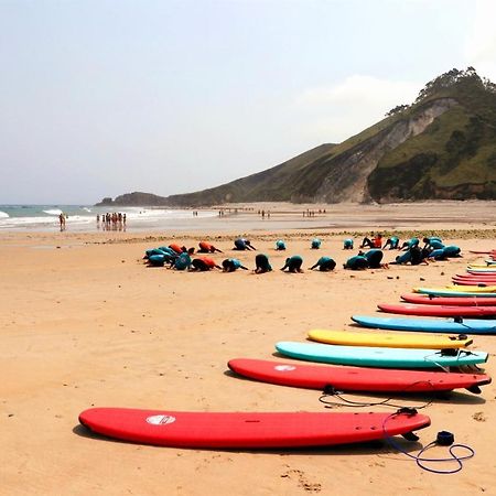 Llanes Surfcamp & Hostel Exteriér fotografie