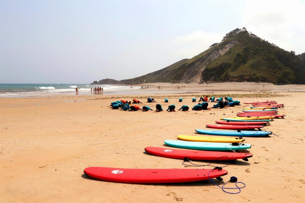 Llanes Surfcamp & Hostel Exteriér fotografie